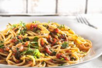 Spaghetti con pomodori — Foto stock