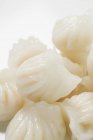 Closeup view of steamed Asian dumplings — Stock Photo