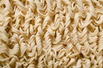 Raw Asian instant noodles — Stock Photo