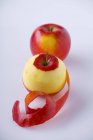 Manzanas rojas frescas - foto de stock