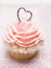 Rose muffin for Valentine Day — Stock Photo