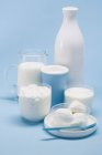 Varios productos lácteos - foto de stock
