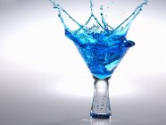 Azul Martini Splash — Fotografia de Stock