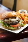 Veggie Burger with Lettuce — Stock Photo