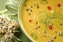 Carote piccanti e zuppa — Foto stock