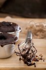 Chocolate derretendo pudins do meio — Fotografia de Stock