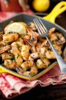 Fried Shrimps with garlic — Stock Photo