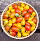 Pêra e tomate de uva — Fotografia de Stock
