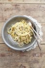 Spaghetti Carbonara mit Huhn — Stockfoto