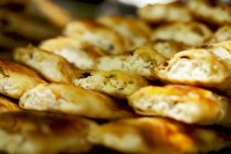 Turkish pastry parcels — Stock Photo