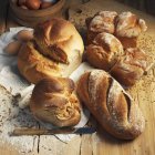 Асорті типи хліба — стокове фото