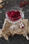 Lingonberries em Crystal Cup — Fotografia de Stock