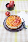 Curd cheesecake with nectarines — Stock Photo
