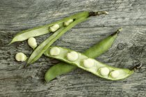 Grüne Bohnen in Schoten — Stockfoto