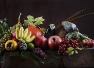 Frutas y hortalizas de otoño - foto de stock