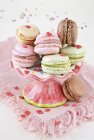 Assorted macaroons with sugar — Stock Photo