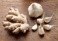 Fresh Garlic and Ginger — Stock Photo
