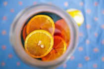 Bebida de verão com citrinos — Fotografia de Stock