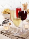 Bicchieri assortiti di vino — Foto stock