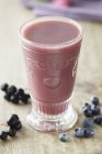 Berry smoothie with blueberries — Stock Photo
