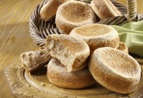 Muffin inglesi fatti con farina integrale — Foto stock
