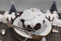 Muffin au chocolat avec glaçage — Photo de stock