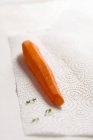 Zanahoria fresca pelada - foto de stock