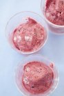 Home-made raspberry ice cream — Stock Photo