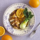 Hühnerbrust mit Orangensoße — Stockfoto