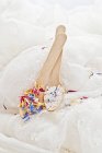 Salt with dried flower petals — Stock Photo