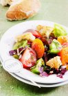 Salade de tomates colorée — Photo de stock