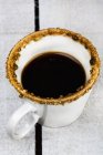 Espresso mit Zuckerrand — Stockfoto
