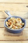 Fried shrimp scampi with herbs — Stock Photo