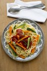 Spaghetti mit Zucchini — Stockfoto