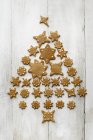 Christmas tree made from gingerbread — Stock Photo
