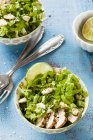 Salade de thon aux fruits — Photo de stock