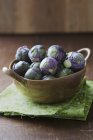 Пурпурная брюссельская капуста — стоковое фото