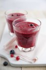 Berry smoothie in glasses — Stock Photo