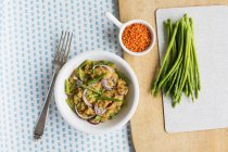 Lentil salad with asparagus — Stock Photo