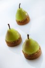 Pear ice cream tartlets — Stock Photo