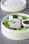 Steamed salmon with broccoli — Stock Photo