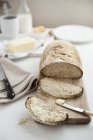 Brot aus saurem Teig — Stockfoto