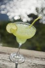 Cocktail Margarita sul tavolo — Foto stock