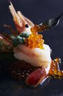Nigiri sushi with caviar — Stock Photo