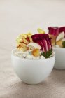 Salade de champignons froids avec radicchio — Photo de stock