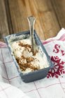 Vanilla ice cream dusted with cocoa powder — Stock Photo
