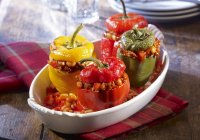 Paprika gefüllt mit Bohnen — Stockfoto