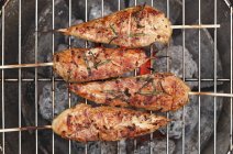 Chicken skewers on barbecue — Stock Photo