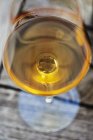 Нефильтрованное органическое вино — стоковое фото