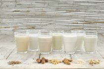 Différents types de laits — Photo de stock
